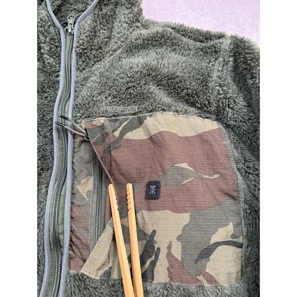 Roark Men M Sherpa Fleece Full Zip Hoodie Olive Green Camo Pocket Jacket Outdoor